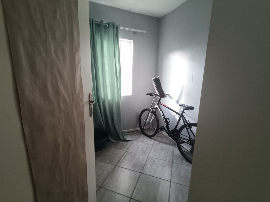 To Let 2 Bedroom Property for Rent in Potchefstroom North North West